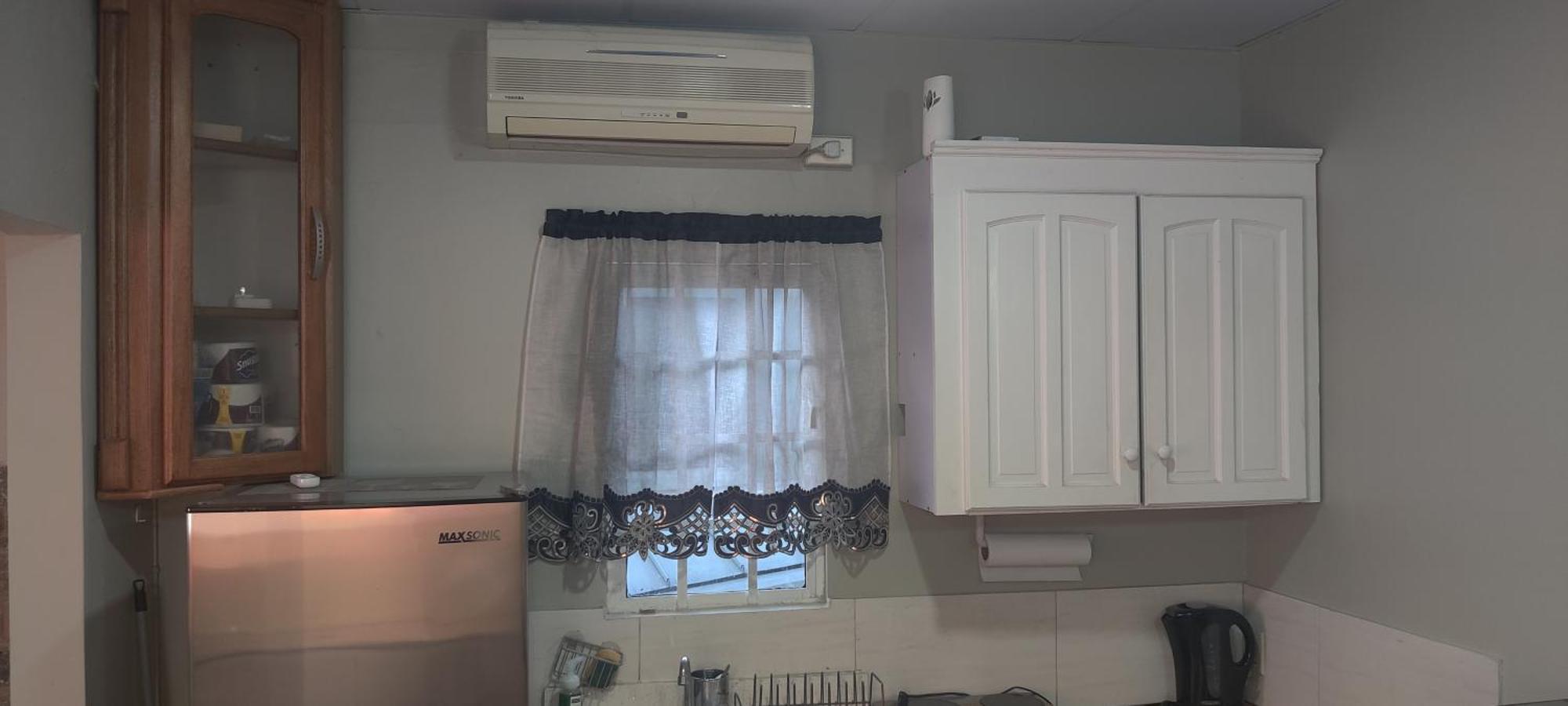 วู้ดบรูค ออน ดิ อเวนิว Bed & Breakfast Port of Spain ภายนอก รูปภาพ