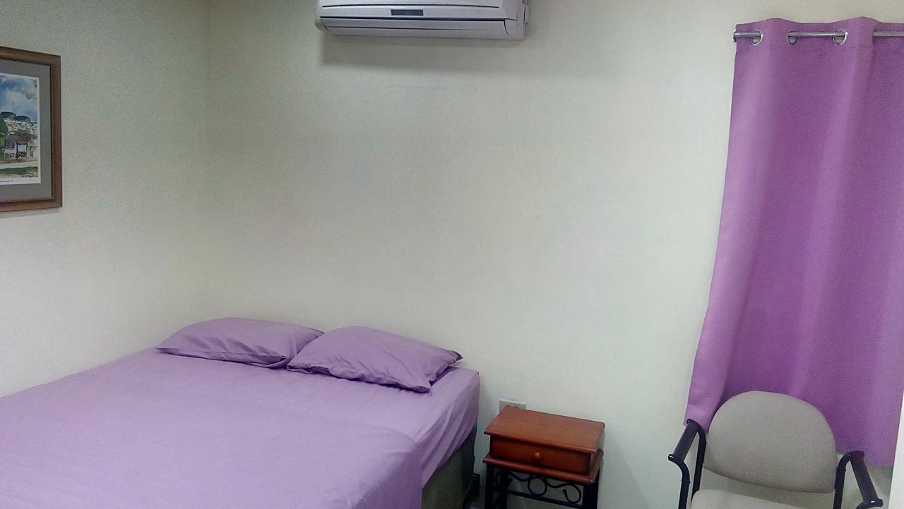 วู้ดบรูค ออน ดิ อเวนิว Bed & Breakfast Port of Spain ภายนอก รูปภาพ